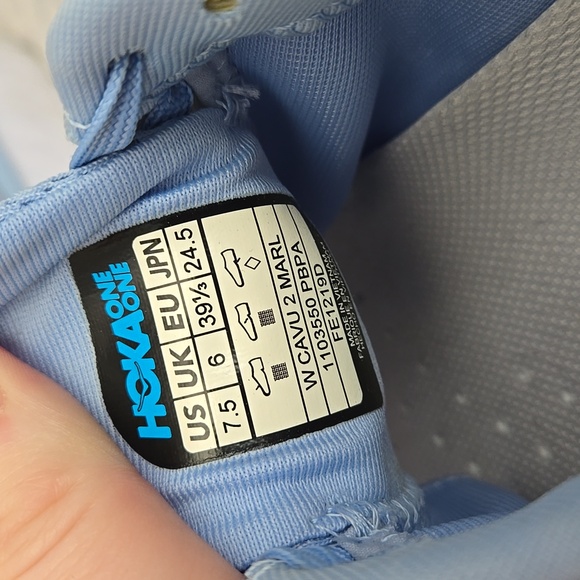 HOKA Blue/White Running Shoes, Womens Size 7.5 - Picture 2 of 9